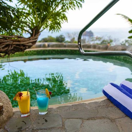 Hotel Parador Resort & Spa Whirlpool Blick auf den Whirlpool des Hotels Parador Resort & Spa