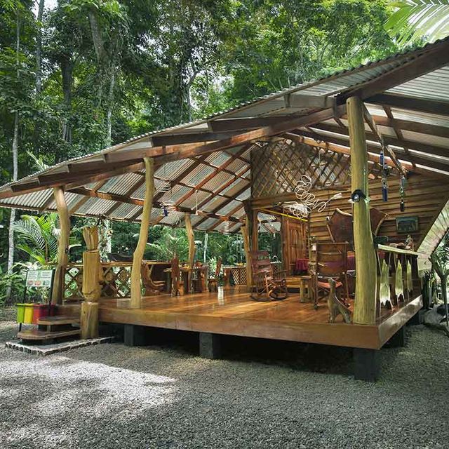 Ökolodge Congo Bongo Außenansicht 02