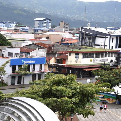 Costa Rica Ausblick aufs Tal Die einmalige Lage San Josés bietet Ihnen unvorstellbare Einblicke in das Umland