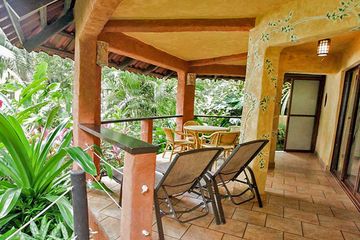 Resort Ylang Ylang Coco Joe`s Bungalow 02