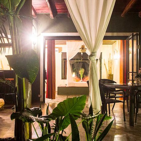 Hotel Canaima Chill House Loftsuite 05 Blick von Außen in die Loftsuite im Hotel Canaima Chill House