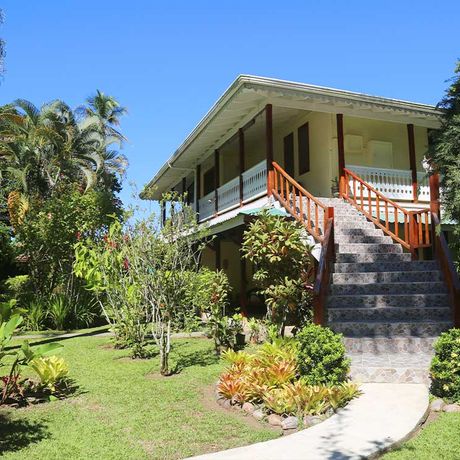 Strandunterkunft Playa Negra Ferienhaus Aussenansicht auf ein Ferienhaus der Strandunterkunft Playa Negra