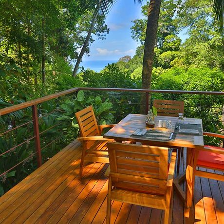 Blick vom Restaurant der El Remanso Rainforest Wildlife Lodge 