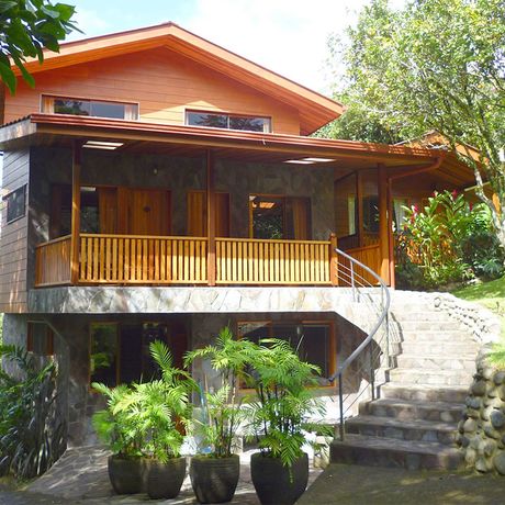 Pension Arco Iris Lodge Superiorzimmer 01 Aussenanischt eines Superiorzimmers der Pension Arco Iris Lodge