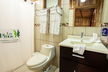 Hotel los Pinos Familienzimmer Badezimmer