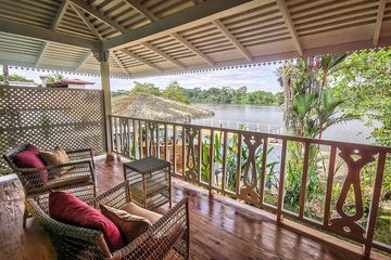 Tortuga Lodge Miss Evelyn Suite mit Klimaanlage Veranda Flussbli