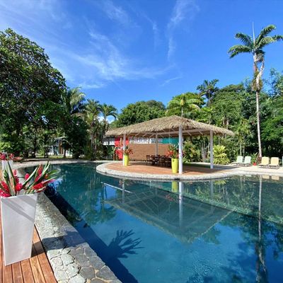Tortuga Lodge Pavillon Pool