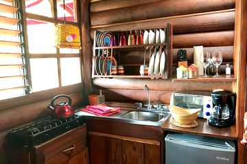 Bungalows El Sol Honey Sun Cabin 05