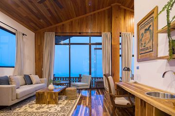Hotel Belmar Penthouse Suite 06