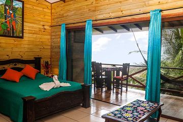 Strandunterkunft Pirate Cove Deluxe Cabina 03