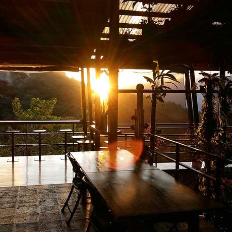 Celeste Mountain Lodge Terrasse Offene Terrasse der Celeste Mountain Lodge