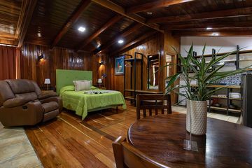 Hotel los Pinos Standardzimmer Bett