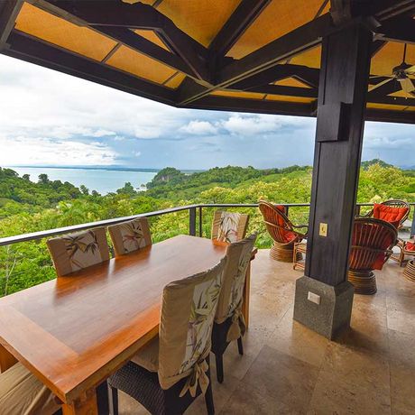 Blick vom Balkon einer Premiumvilla des Ferienhaus Tulemar Resort