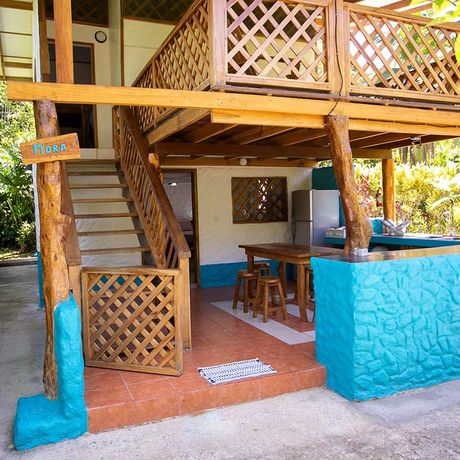 Außenansicht des großen Ferienhaus der Passion Fruit Lodge