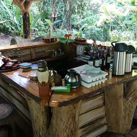 Dschungel-Lodge Danta Corcovado Essbereich 03 Blick auf Bar im Essbereich der Duschungel-Lodge Danta Corcovado