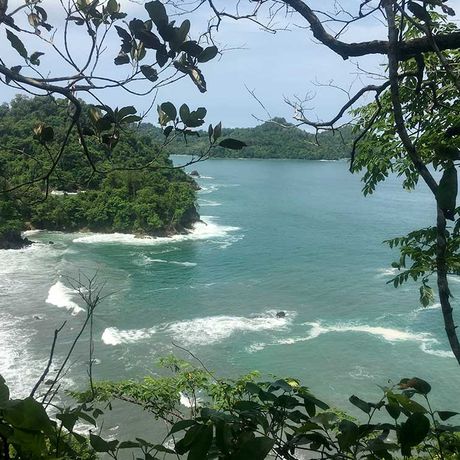 Extreme Wanderung Manuel Antonio-02 Anspruchsvolle Wanderung abseits der Pfade durch tropischen Dschungel und malerische Küsten.