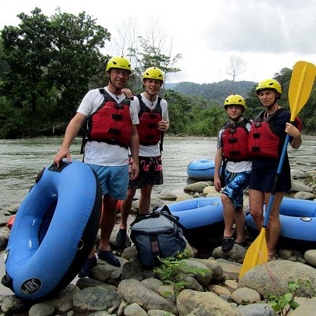 Tubing auf dem Barú-04 Gleiten sie über den Fluss Barú und genießen sie ein witziges Naturerlebnis für Groß und Klein
