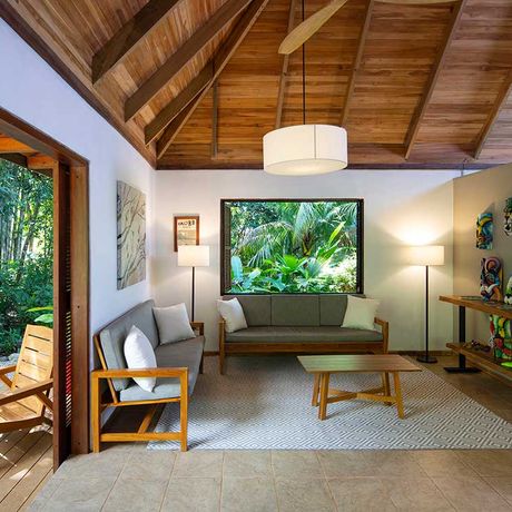 Lobby der El Remanso Rainforest Wildlife Lodge 