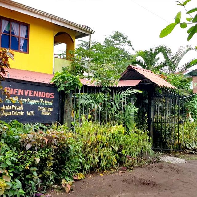 Pension Tortuguero Natural Aussenansicht 04