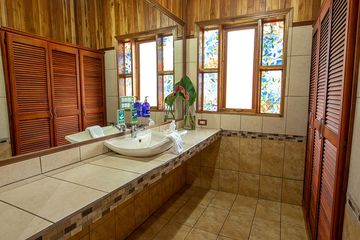 Hotel los Pinos Superiorzimmer Waschbecken