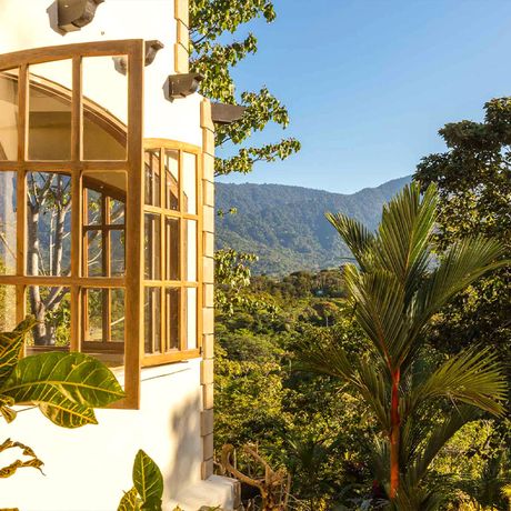 Boutique-Hotel El Castillo Aussenbereich 06 Blick in den Garten des Boutique-Hotels El Castillo