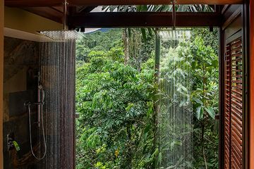 Hotel Amor Arenal Bungalow Canyon Queen Dusche