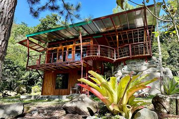 Hotel de Montaña El Pelícano Deluxebungalow Außenansicht