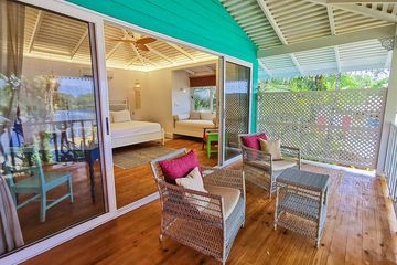 Tortuga Lodge Miss Evelyn Suite mit Klimaanlage Veranda Sitzbere