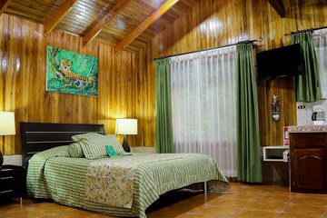 Hotel los Pinos Juniorzimmer Doppelbett