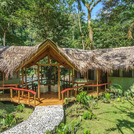 Pacuare Lodge Außenbereich des Haupthauses Pacuare Lodge Außenbereich des Haupthauses