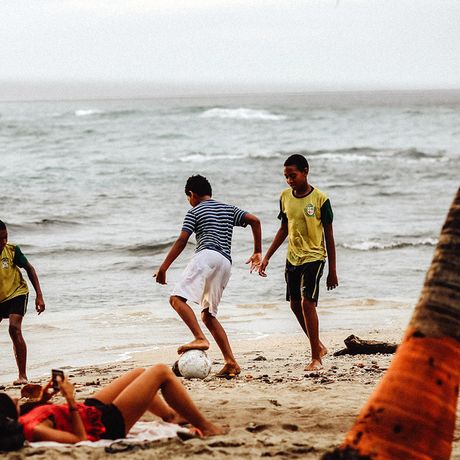 Costa Rica Fußball am Strand Mit vielfältigen Möglichkeiten erwartet Sie die entspannte Küstenregion