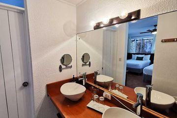 Tortuga Lodge Standardzimmer Badezimmer