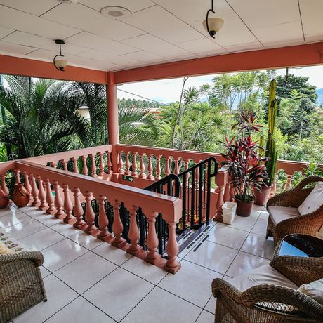 Hotel Adventure Inn Treppe Blick auf eine Treppe