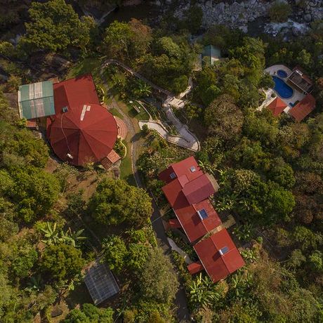 Río Chirripó Lodge aus der Vogelperspektive