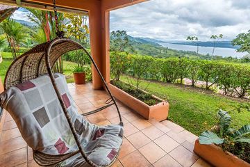 Hotel Nepenthe Suite 01