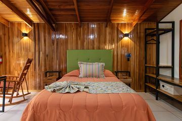 Hotel los Pinos Standardzimmer Doppelbett