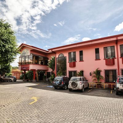 Hotel Adventure Inn Außenansicht