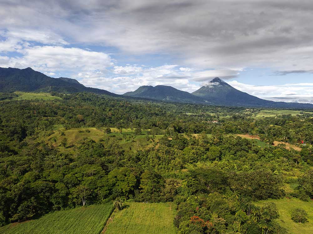 Costa Rica Bergwelt und Vulkane Kulturlandschaft